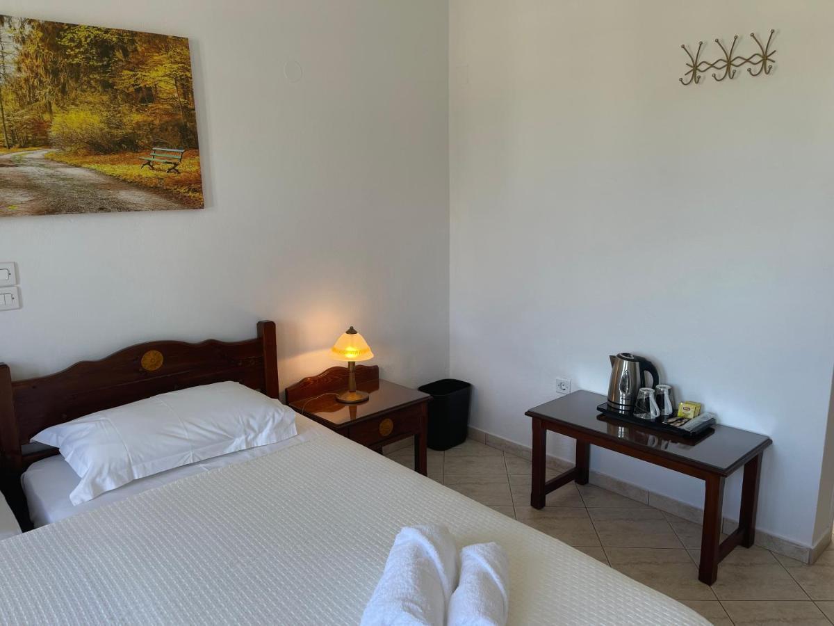 Venikouas Hotel Platis Gialos  Buitenkant foto